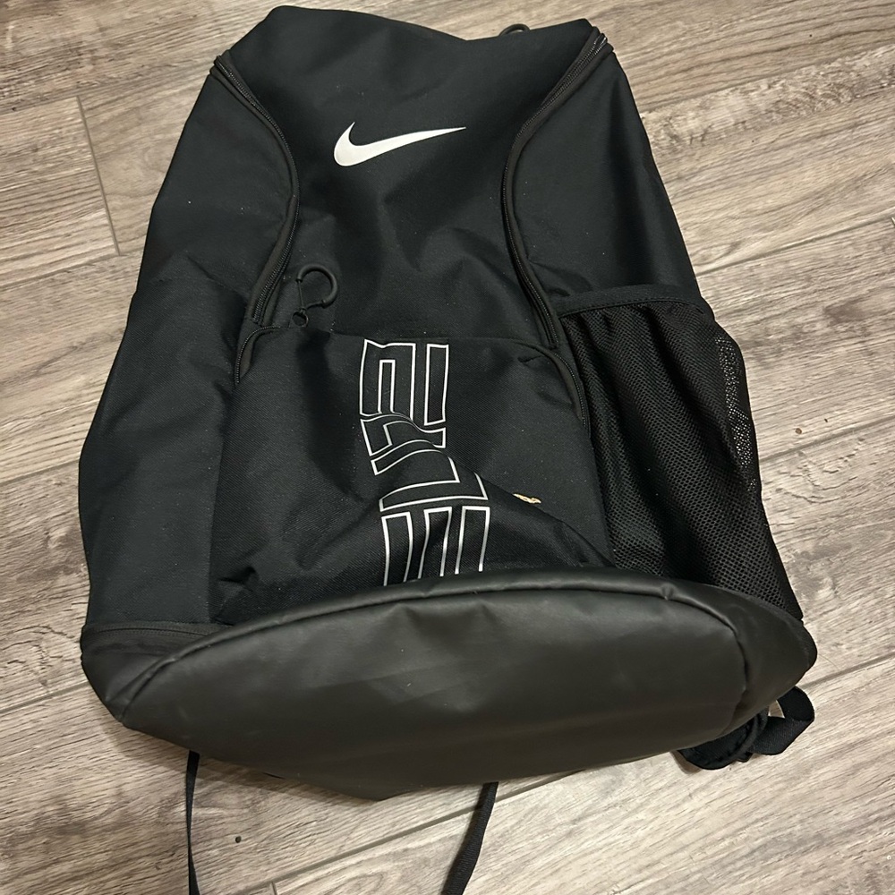 Nike Black Men's Performance Backpack with White Logo